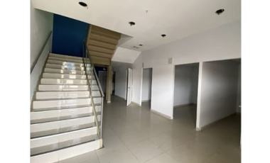 SE VENDE GALERA DE 1603M EN PARQUE INDUSTRIAL MILLA 8 CON MEZANINNE