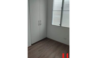 SE VENDE APARTAMENTO EN CONDADO DEL REY PH TORRES DE MILAN CON BALCON