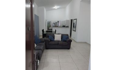 SE VENDE CASA EN ARRAIJAN RES. VISTA VERDE 3 HABITACIONES EN ESQUINA