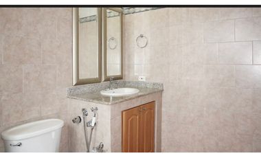 Venta de apartamento de playa full amoblado en Roca marina Vista Mar.