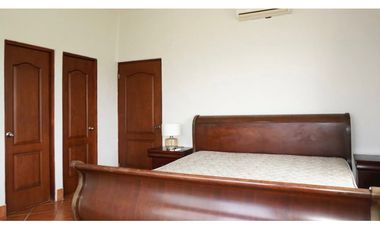 Venta de apartamento de playa full amoblado en Roca marina Vista Mar.