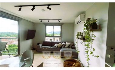 Alquiler Apartamento Exclusivo PH  Parterre Piso con Vista al Canal