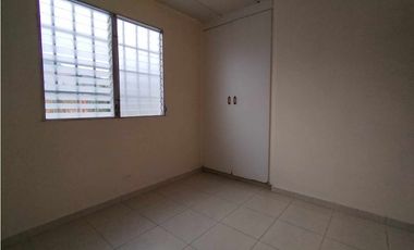 ALQUILER – CASA EN VILLA LUCRE