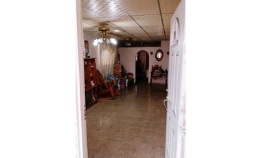 Venta de casa en Villa Licia, Don Bosco