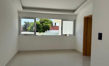 Impecable residencia Moderna