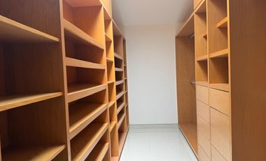 Impecable residencia Moderna