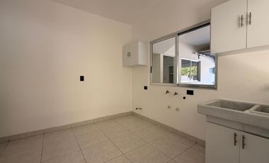 Impecable residencia Moderna