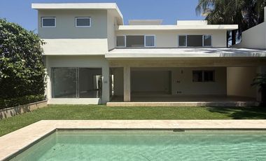 Impecable residencia Moderna