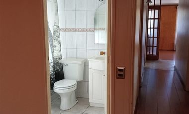 Casa en Arriendo en Casa en Villa Antigual 3D 3B, estacionamiemto amplio techado, Puerto Montt