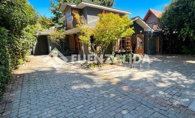 Local Comercial en Arriendo en Metro Los dominicos