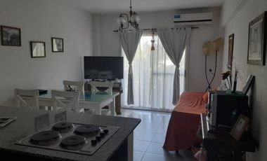 VENTA DE DEPARTAMENTO 2 AMBIENTES CON COCHERA - APTO ACRÉDITO-MONTEGRANDE CENTRO