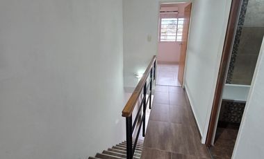 VENTA DE DUPLEX 3 AMBIENTES A LA CALLE CON COCHERA - TOTALMENTEINDEPENDIENTE - SIN EXPENSAS - LUIS GUILLÓN