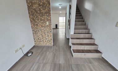 VENTA DE DUPLEX 3 AMBIENTES A LA CALLE CON COCHERA - TOTALMENTEINDEPENDIENTE - SIN EXPENSAS - LUIS GUILLÓN