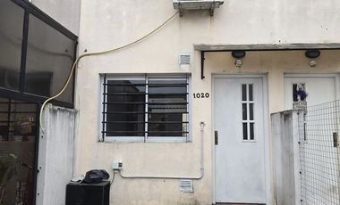 VENTA DE DUPLEX 3 AMBIENTES A LA CALLE CON COCHERA - TOTALMENTEINDEPENDIENTE - SIN EXPENSAS - LUIS GUILLÓN