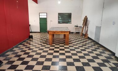 VENTA DE CASA MÁS LOCAL COMERCIAL Y COCHERA - VENTA EN BLOCK - MONTE GRANDE CENTRO