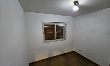 ALQUILER DE DEPARTAMENTO 3 AMBIENTES SOBRE AVENIDA - BARRIO COCA COLA -MONTE GRANDE -