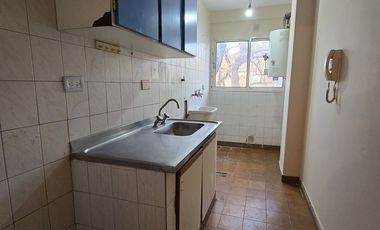 VENTA DE DEPARTAMENTO 3 AMBIENTES EN MONTE GRANDE - BARRIO COCA COLA -COMPLEJO DOCENTES 2