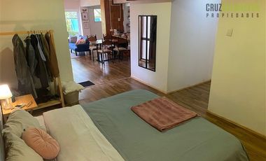 Casa en Venta en Amplia casa de 342 m2 con dpto subterráneo a pasos del centro