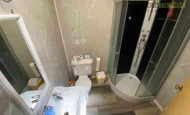 Casa en Arriendo en Amplia casa de 342 m2 con dpto subterráneo a pasos del centro