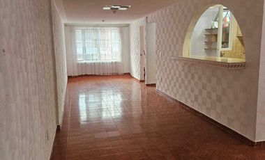 VENDO CASA DÚPLEX EN PLANTA ALTA EN IZCALLI DEL VALLE, TULTITLÁN