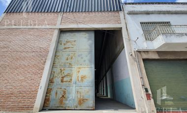 Galpón Premium en Lanús Oeste 400m2 cubiertos