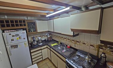 VENTA CASA 4 AMBIENTES EN VILLA ADELINA