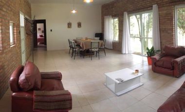 Venta  Permuta Casa en Andino dos dormitorios a la vera del rio Carcarañá