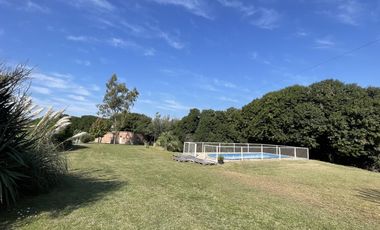 Venta  Permuta Casa en Andino dos dormitorios a la vera del rio Carcarañá
