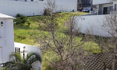 Se vende terreno de 686 m² en Cumbres de Juarez, Tijuana
