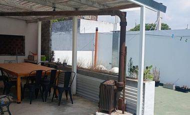 PH de 4 ambientes   2 cocheras en  alquiler en Olivos