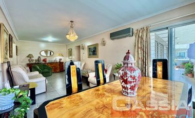 DEPARTAMENTO IMPECABLE ESTADO 4 AMBIENTES, COCHERA DOBLE, BALCON Y AMENITIES