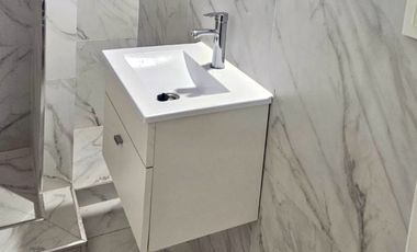 Casa en dos plantas con terraza