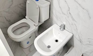 Casa en dos plantas con terraza