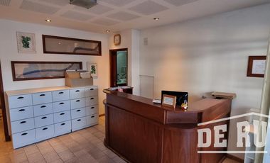 Block comercial en Cruce Varela