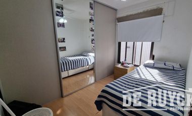 Block comercial en Cruce Varela