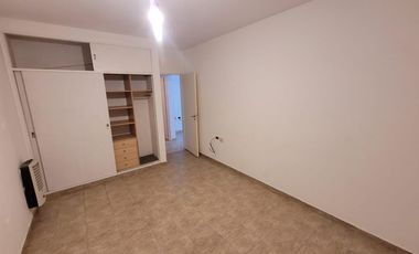 DEPARTAMENTO 2 AMBIENTES CON COCHERA EN ALQUILER