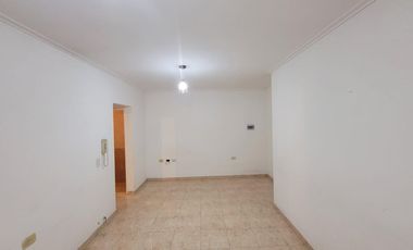 DEPARTAMENTO 2 AMBIENTES CON COCHERA EN ALQUILER