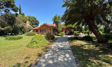 Casa en Venta dentro del barrio Escorial