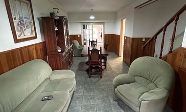 Casa - Burzaco