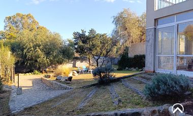 Casa en venta - Av. Dos Venados, Villa de Merlo