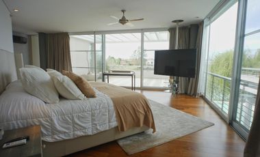 Casa en Venta Barrio Privado Santa Barbara a la Laguna