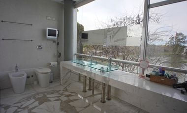 Casa en Venta Barrio Privado Santa Barbara a la Laguna