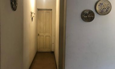 CASA EN UBICACIÓN PRIVILEGIADA, GRAN TERRENO, ÑUÑOA