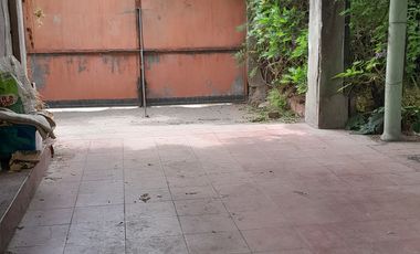 CASA EN UBICACIÓN PRIVILEGIADA, GRAN TERRENO, ÑUÑOA