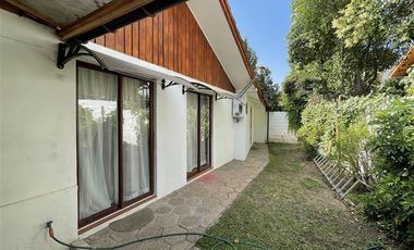 Casa en Arriendo en Metro Los Dominicos