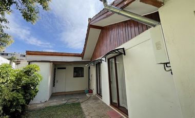 Casa en Arriendo en Metro Los Dominicos