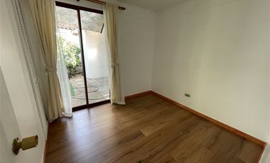 Casa en Arriendo en Metro Los Dominicos