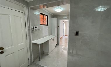 Casa en Arriendo en Metro Los Dominicos
