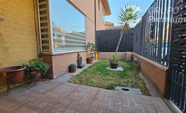 Casa en Venta en LO MARCOLETA / AV. LO CRUZAT / SAN EDUARDO 3 Dormitorios y 2 Baños