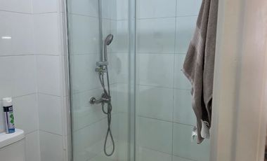 MONOAMBIENTE AMOBLADO CON PATIO VISTA HUMEDAL